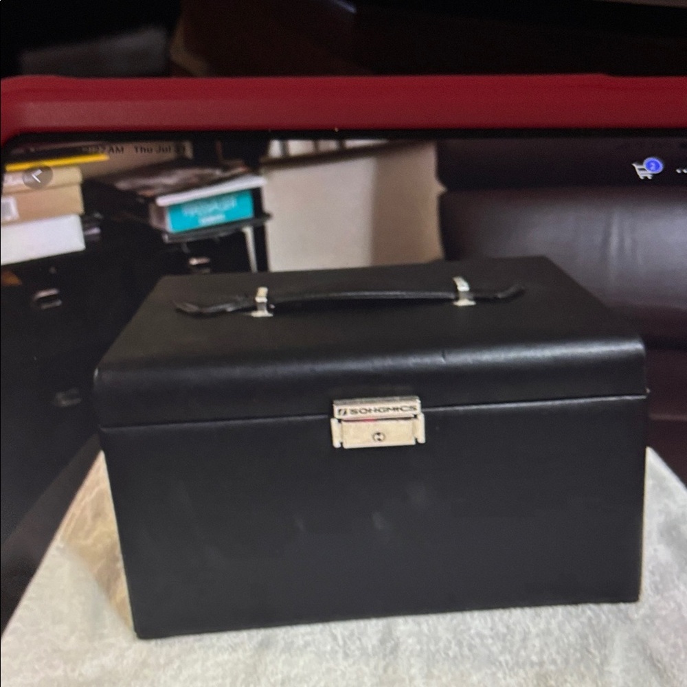 Sophisticated Black Jewelry Organizer by